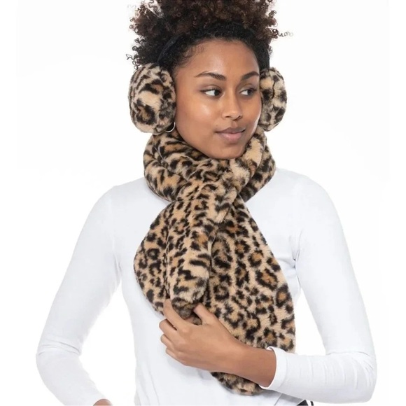 Inc International Concepts Animal Print Faux Fur Pull-Through Scarf, NWT - Picture 5 of 5